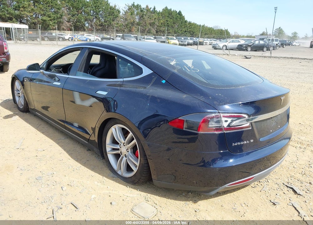 2014 TESLA MODEL S P85D VIN: 5YJSA1H21EFP65048