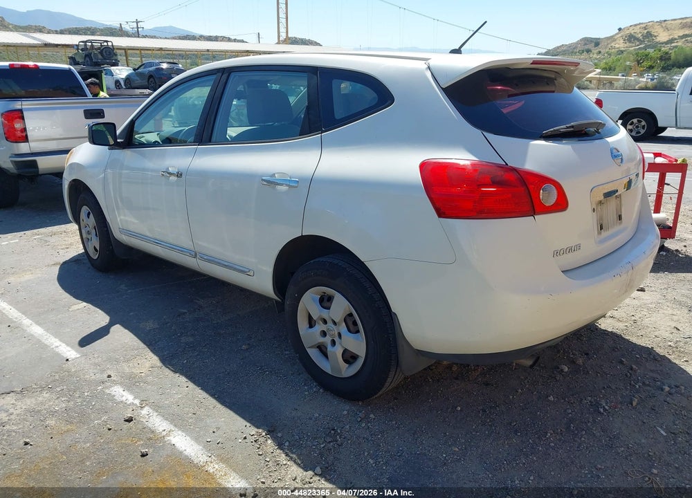 2013 NISSAN ROGUE S VIN: JN8AS5MT7DW553235