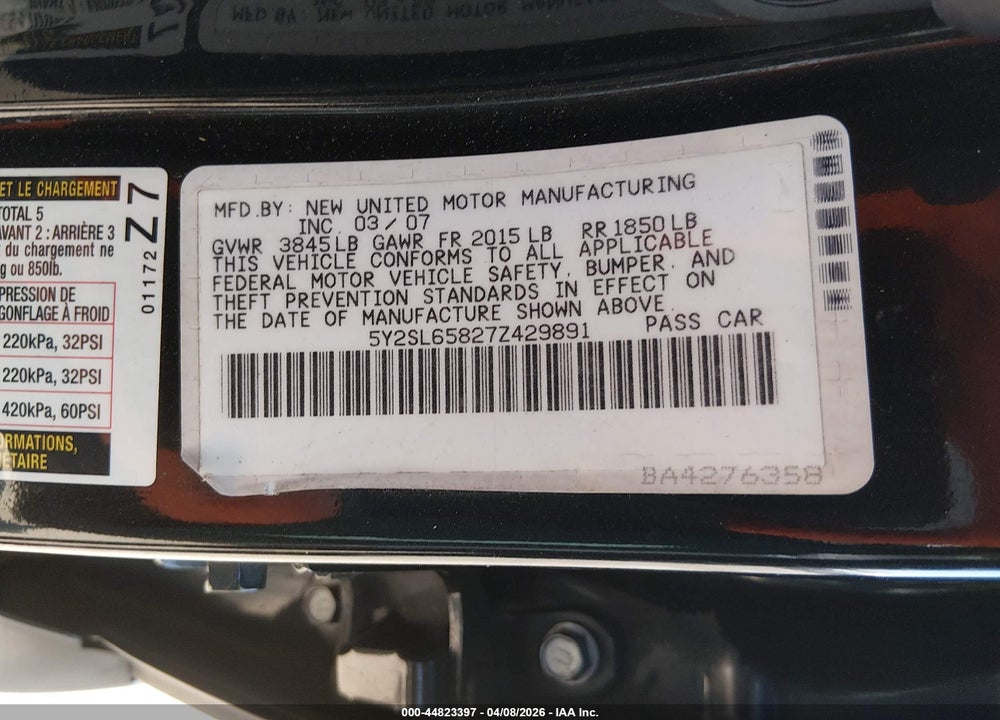 2007 PONTIAC VIBE VIN: 5Y2SL65827Z429891