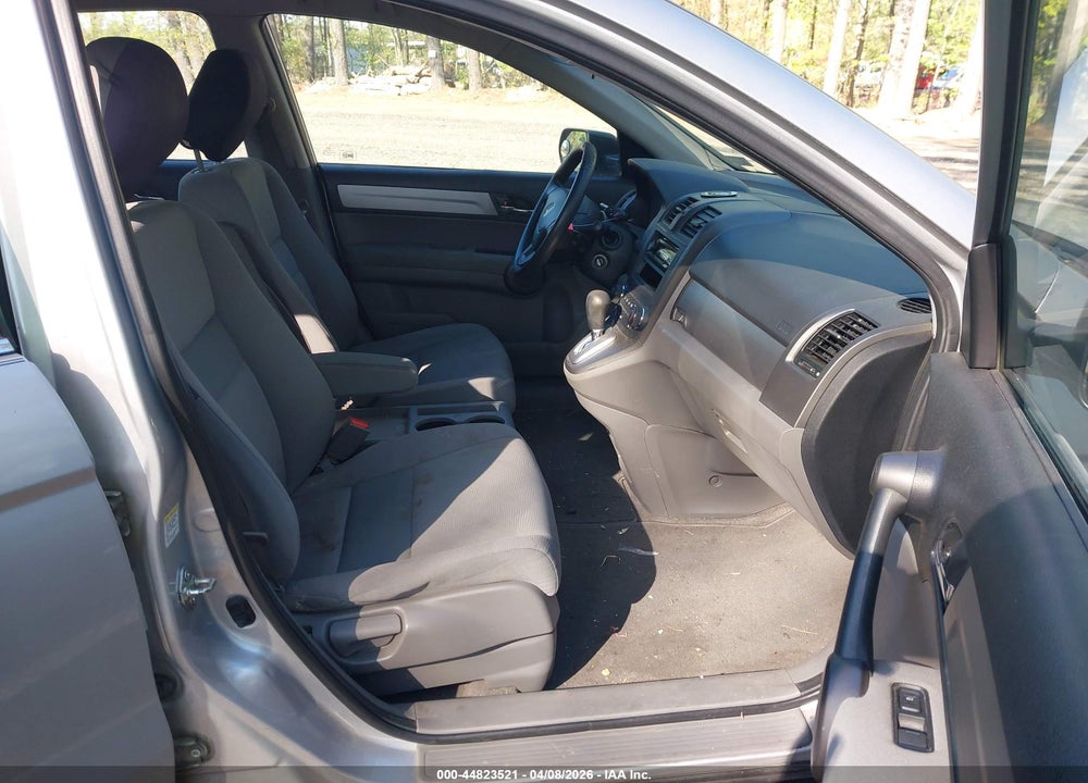 2011 HONDA CR-V LX VIN: 5J6RE4H35BL073990