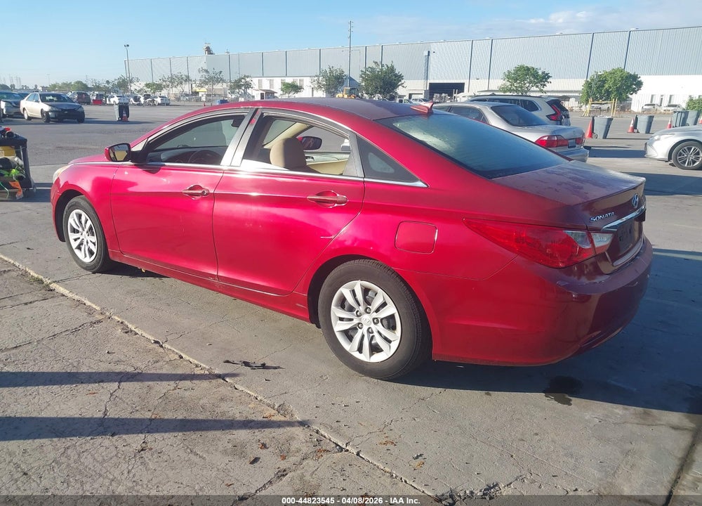 2013 HYUNDAI SONATA GLS VIN: 5NPEB4AC0DH572744