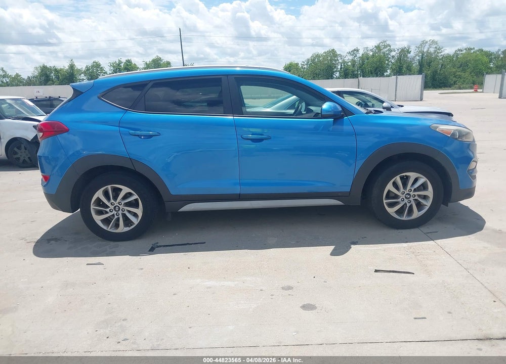 2018 HYUNDAI TUCSON SEL VIN: KM8J33A41JU641288