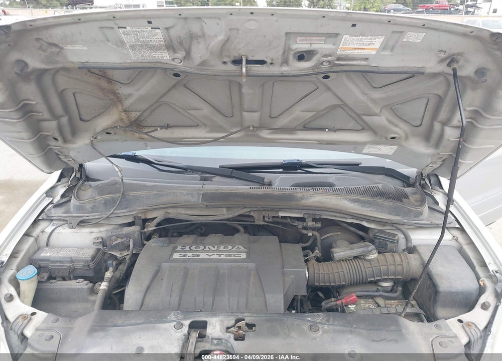 2005 HONDA PILOT EX-L VIN: 2HKYF18665H568585