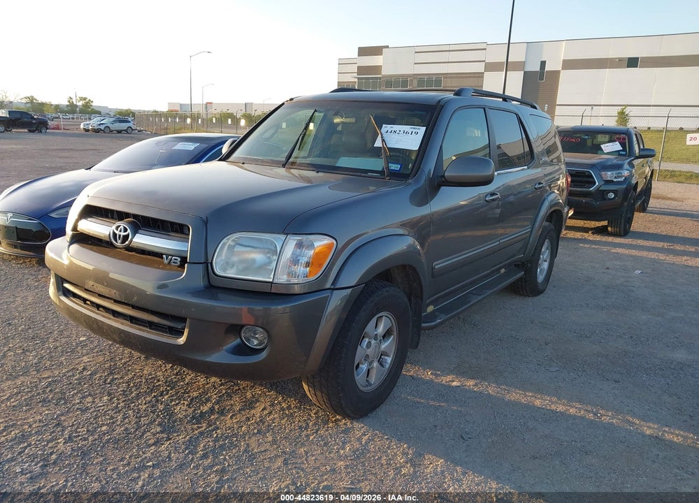 2005 TOYOTA SEQUOIA SR5 V8 VIN: 5TDZT34A45S254253