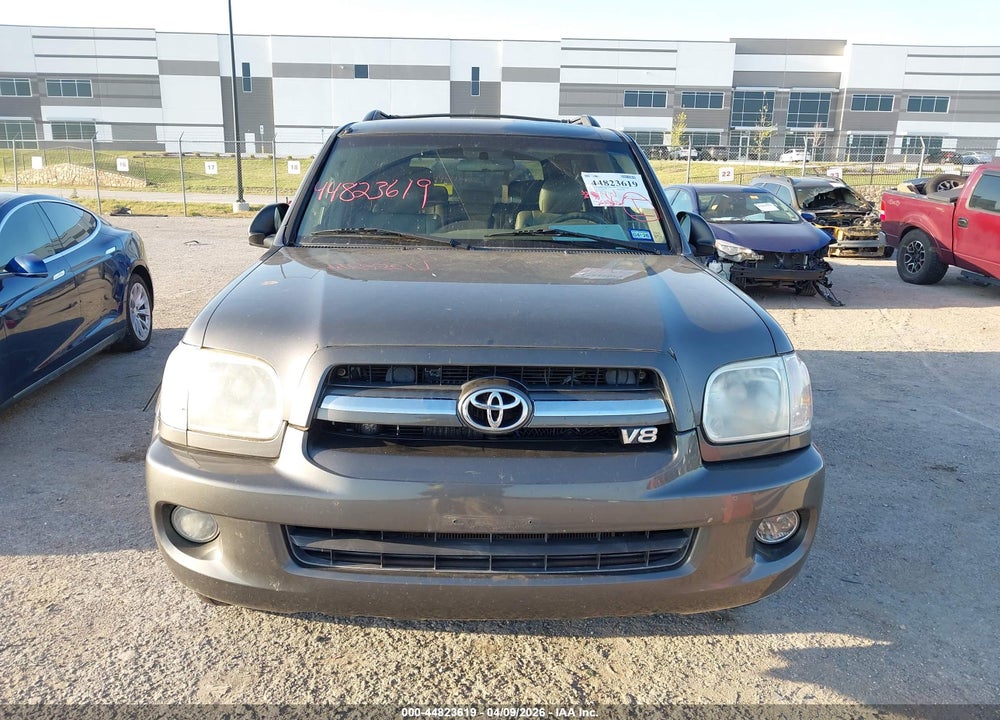 2005 TOYOTA SEQUOIA SR5 V8 VIN: 5TDZT34A45S254253