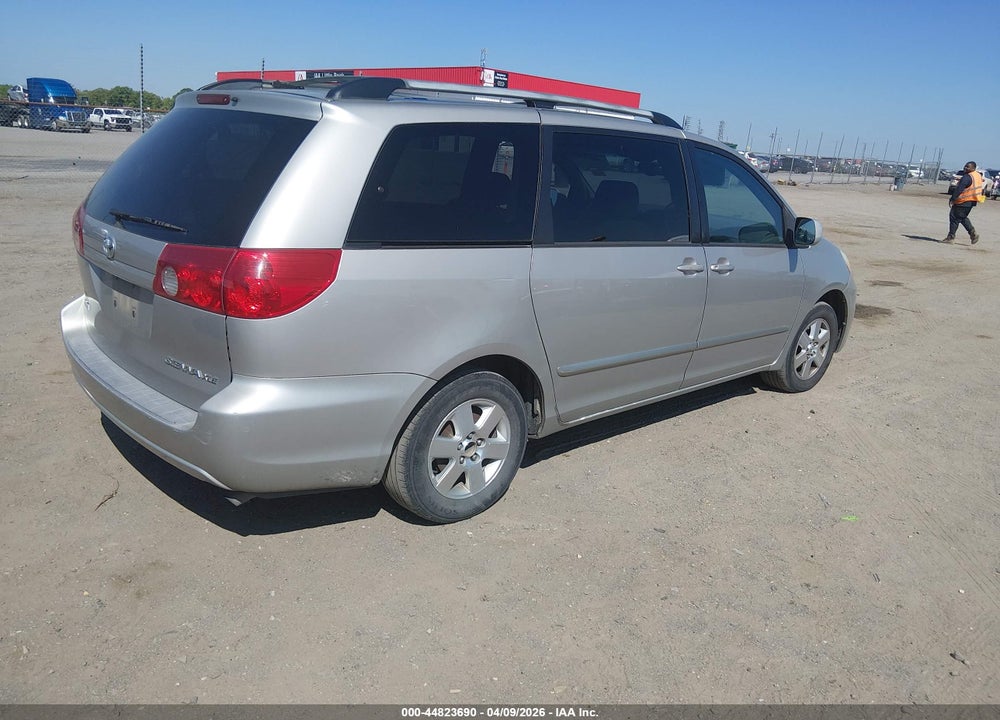 2006 TOYOTA SIENNA XLE VIN: 5TDZA22C86S485517