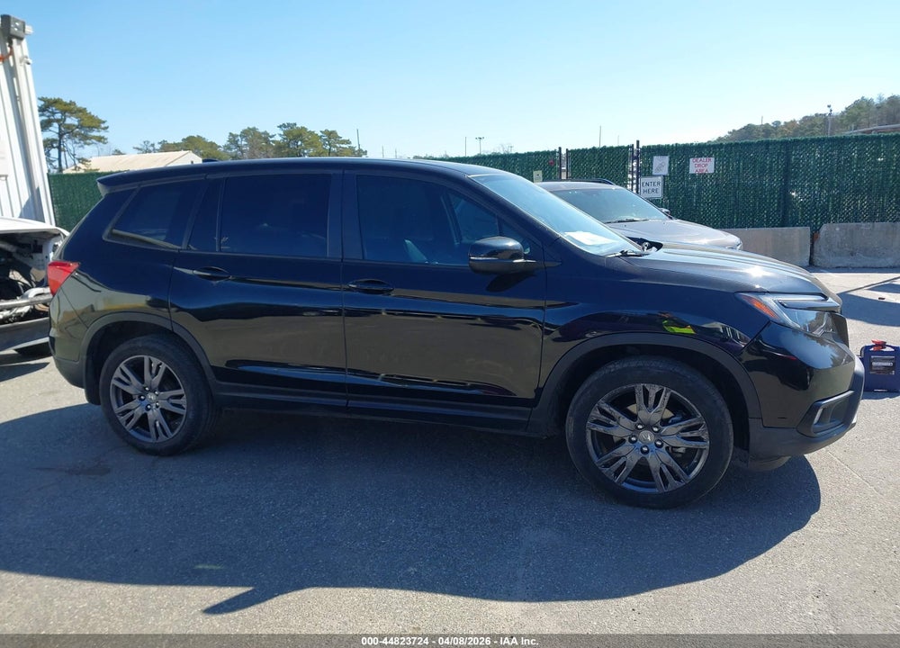 2021 HONDA PASSPORT AWD EX-L VIN: 5FNYF8H58MB040933
