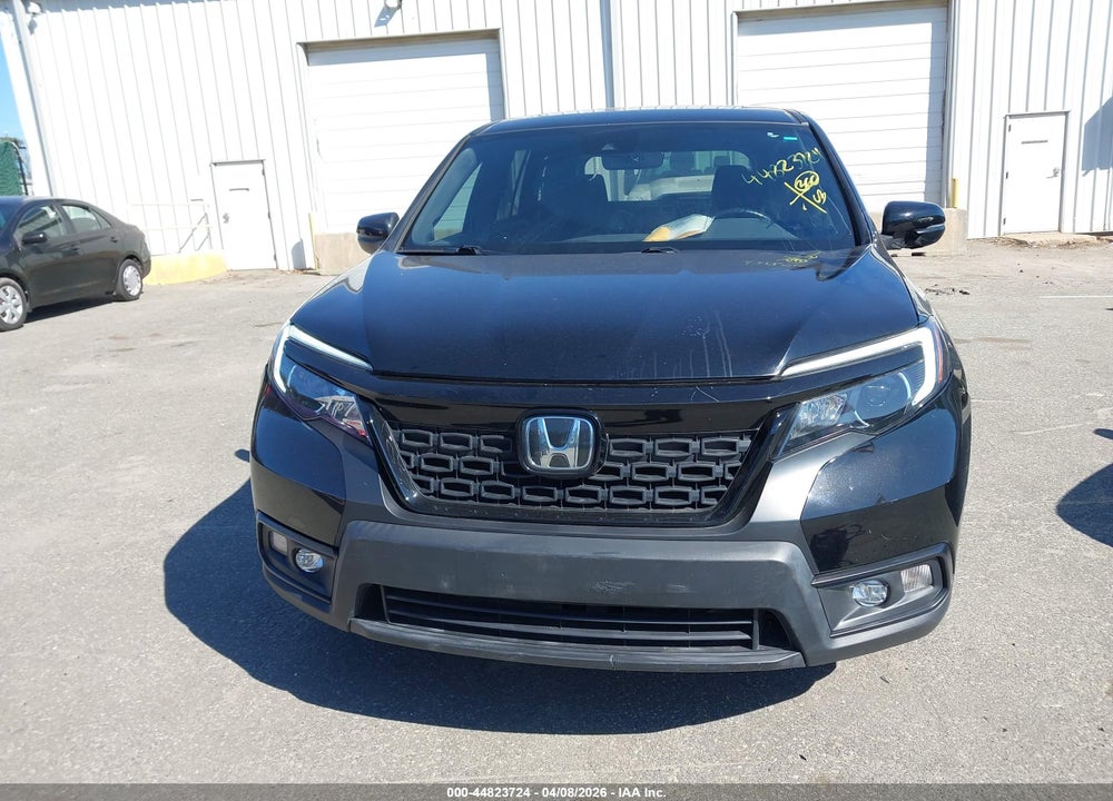 2021 HONDA PASSPORT AWD EX-L VIN: 5FNYF8H58MB040933