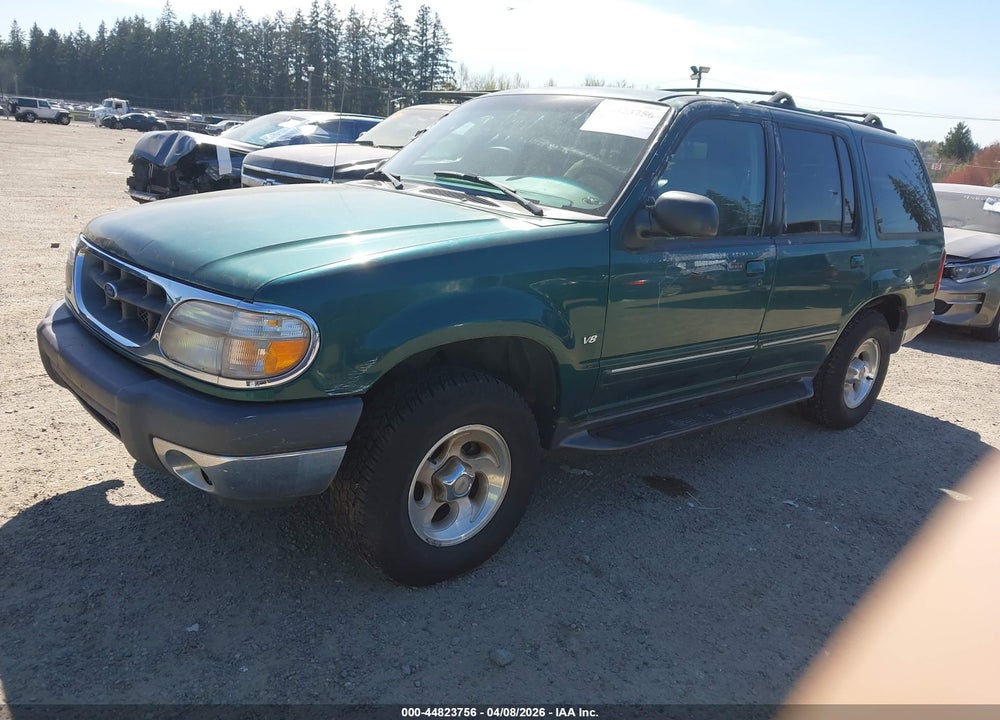 2000 FORD EXPLORER XLT VIN: 1FMDU83P8YZC32720