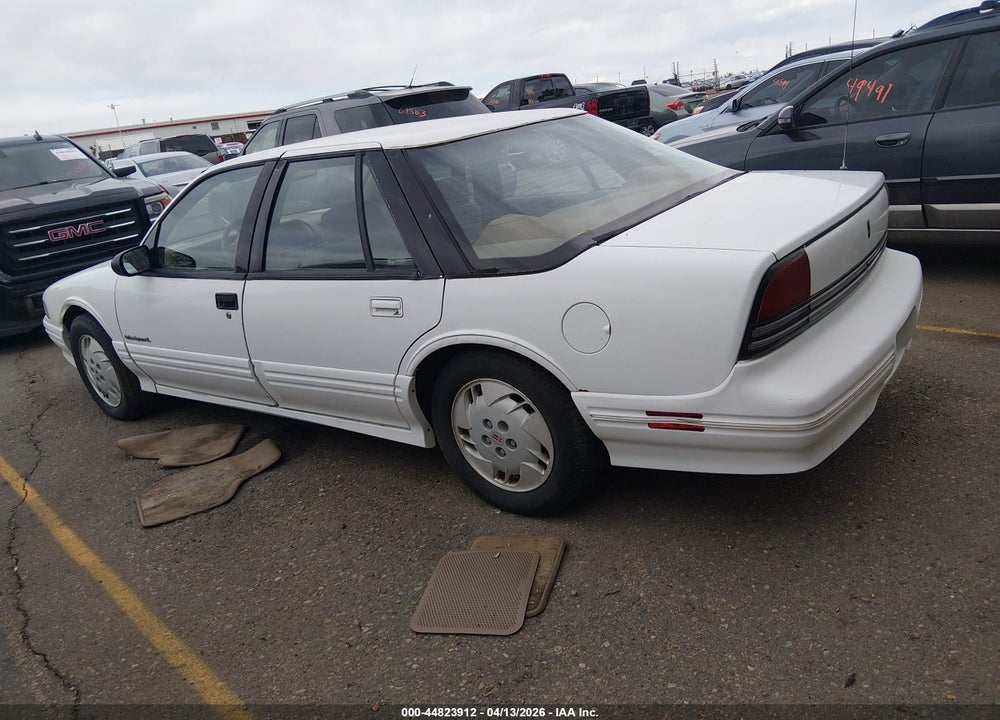 1994 OLDSMOBILE CUTLASS SUPREME S VIN: 1G3WH55MXRD366047
