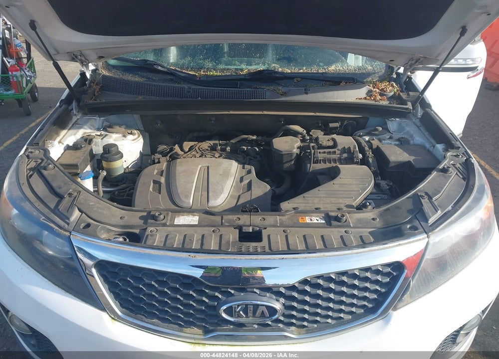 2013 KIA SORENTO EX V6 VIN: 5XYKUDA24DG386460