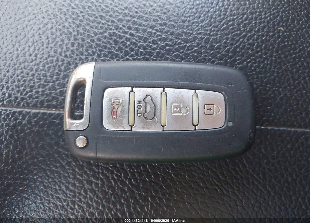 2013 KIA SORENTO EX V6 VIN: 5XYKUDA24DG386460
