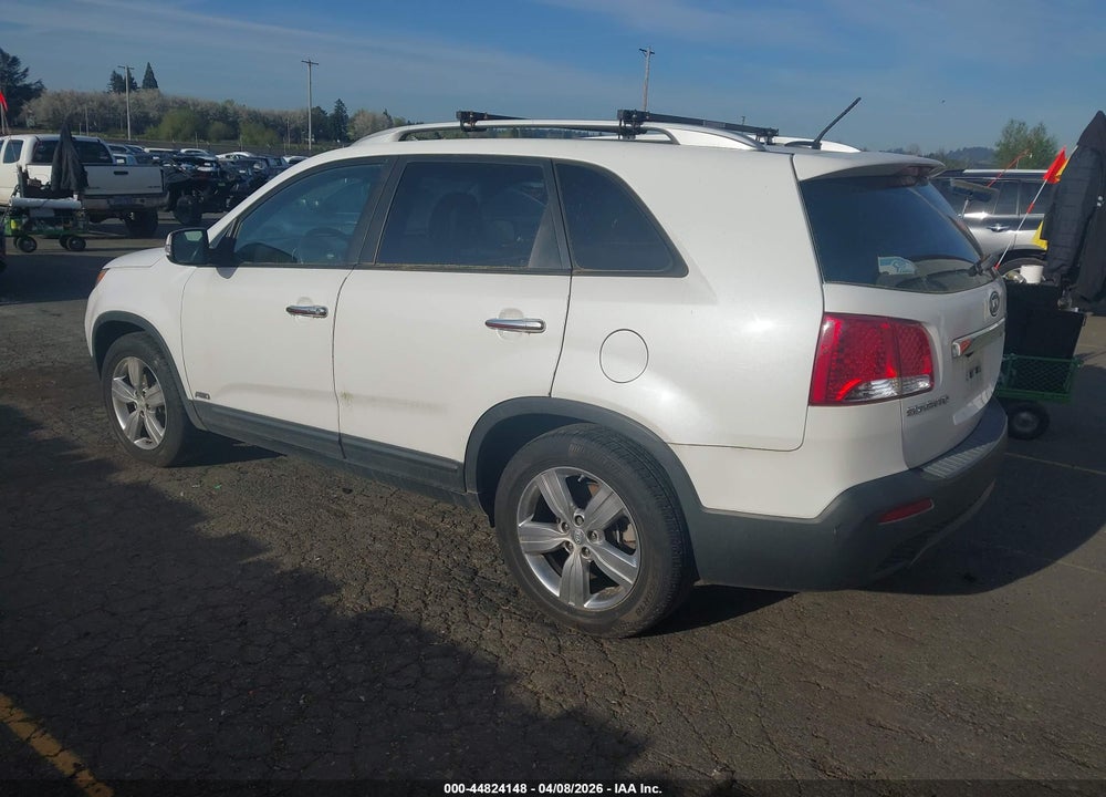 2013 KIA SORENTO EX V6 VIN: 5XYKUDA24DG386460