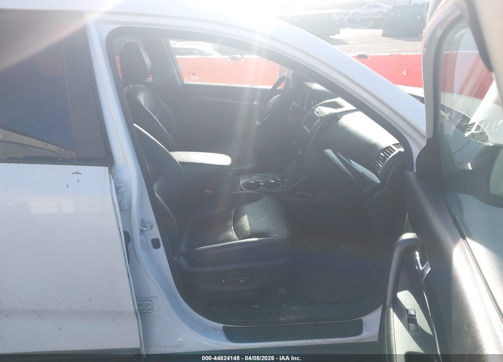 2013 KIA SORENTO EX V6 VIN: 5XYKUDA24DG386460