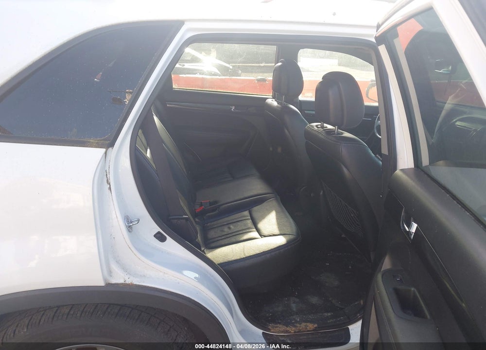 2013 KIA SORENTO EX V6 VIN: 5XYKUDA24DG386460