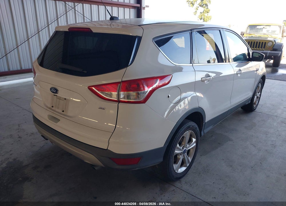 2016 FORD ESCAPE SE VIN: 1FMCU0G71GUC44422