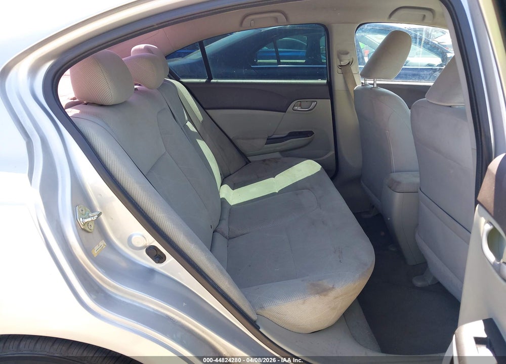 2012 HONDA CIVIC LX VIN: 19XFB2F57CE365919