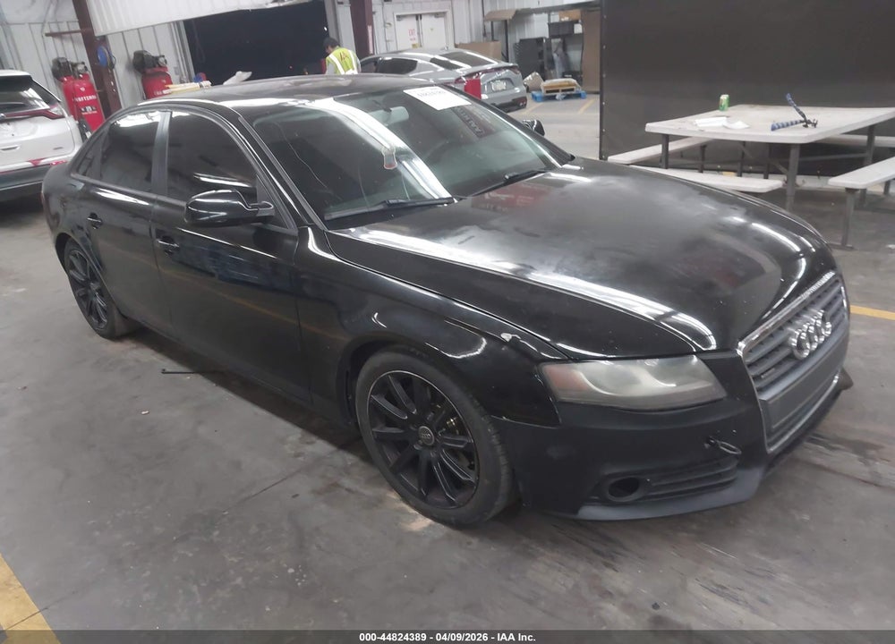 2010 AUDI A4 2.0T PREMIUM VIN: WAUBFAFL5AN069539