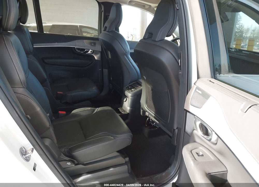 2023 VOLVO XC90 RECHARGE PLUG-IN HYBRID T8 ULTIMATE 6-SEATER VIN: YV4H600A4P1926896