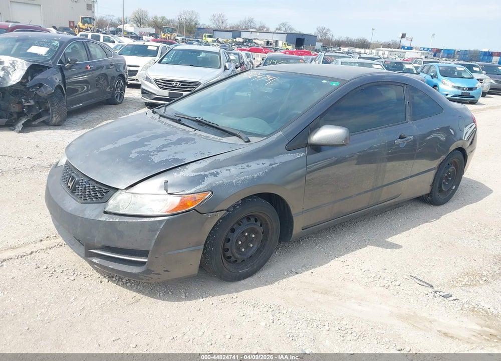 2010 HONDA CIVIC LX VIN: 2HGFG1B65AH508332