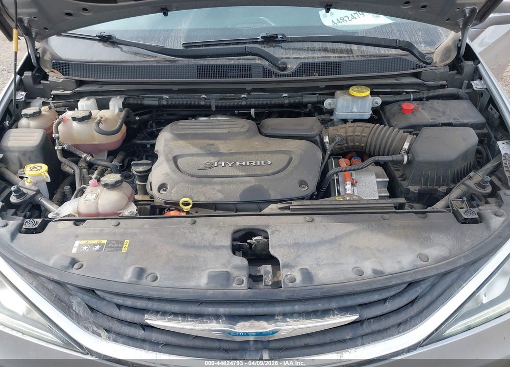 2018 CHRYSLER PACIFICA HYBRID TOURING PLUS VIN: 2C4RC1H73JR332964