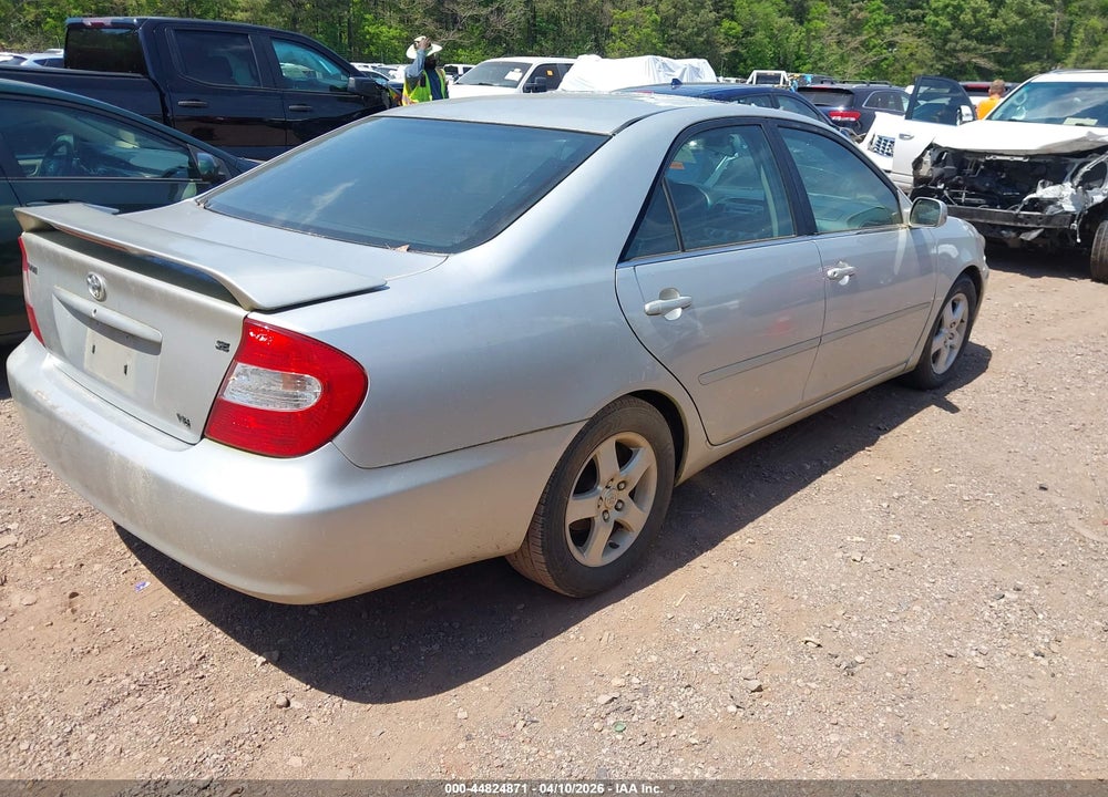 2002 TOYOTA CAMRY SE V6 VIN: 4T1BF30K82U504801