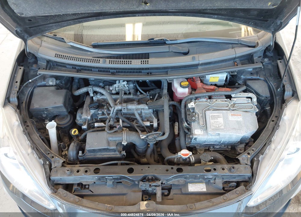 2015 TOYOTA PRIUS C TECHNOLOGY VIN: JTDKDTB37F1111380