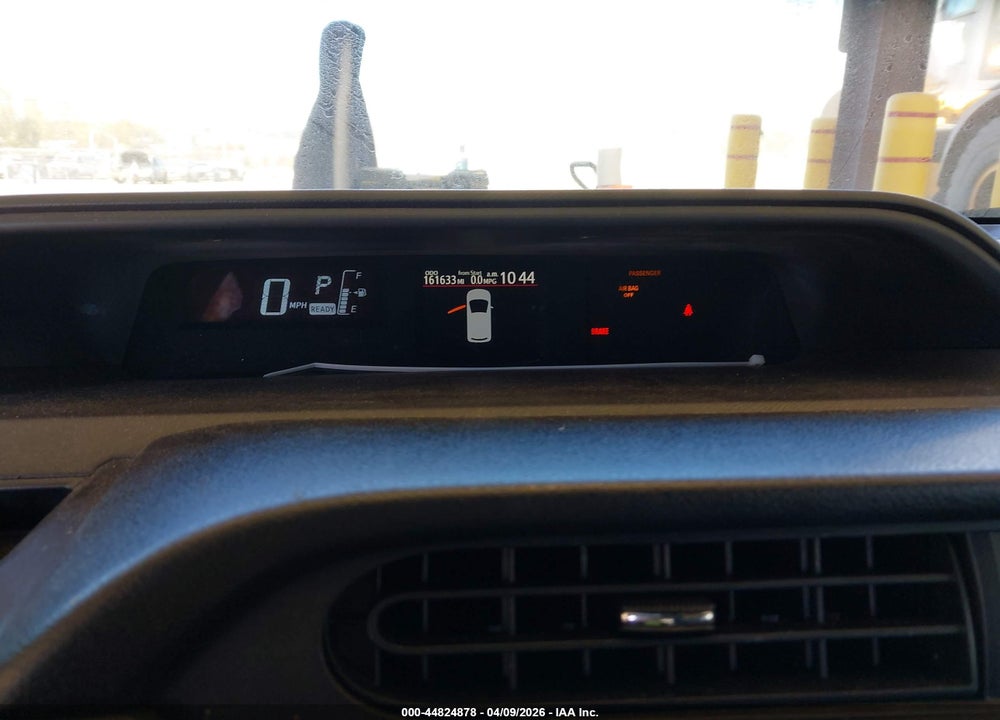 2015 TOYOTA PRIUS C TECHNOLOGY VIN: JTDKDTB37F1111380