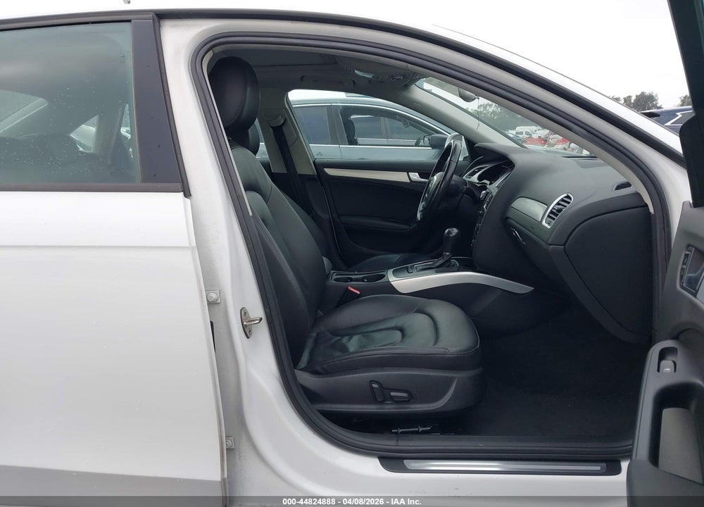 2010 AUDI A4 2.0T PREMIUM VIN: WAUAFAFL7AN054021