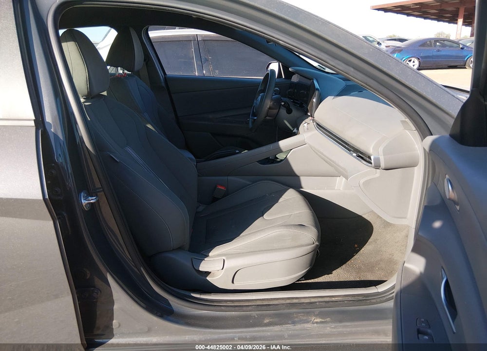 2024 HYUNDAI ELANTRA SEL VIN: KMHLM4DG5RU668605