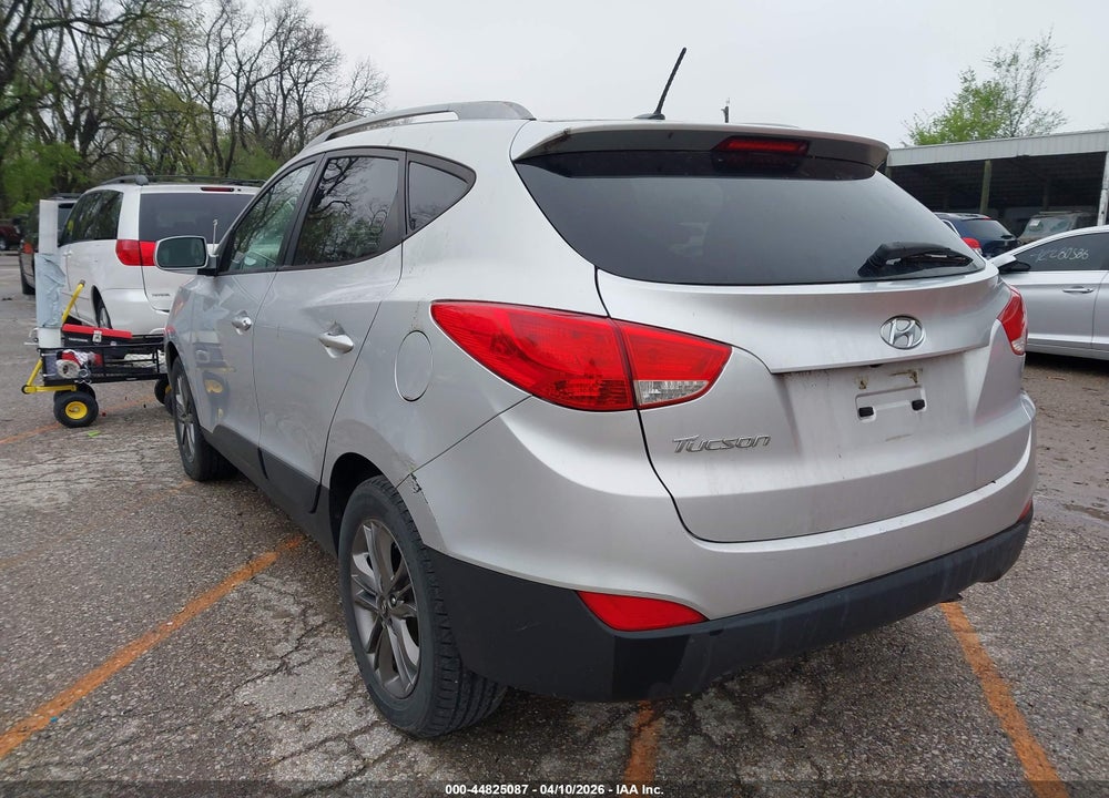 2014 HYUNDAI TUCSON SE VIN: KM8JU3AG0EU803845