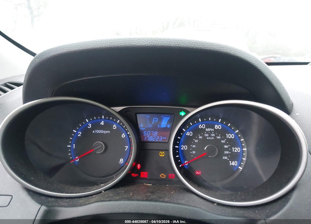 2014 HYUNDAI TUCSON SE VIN: KM8JU3AG0EU803845