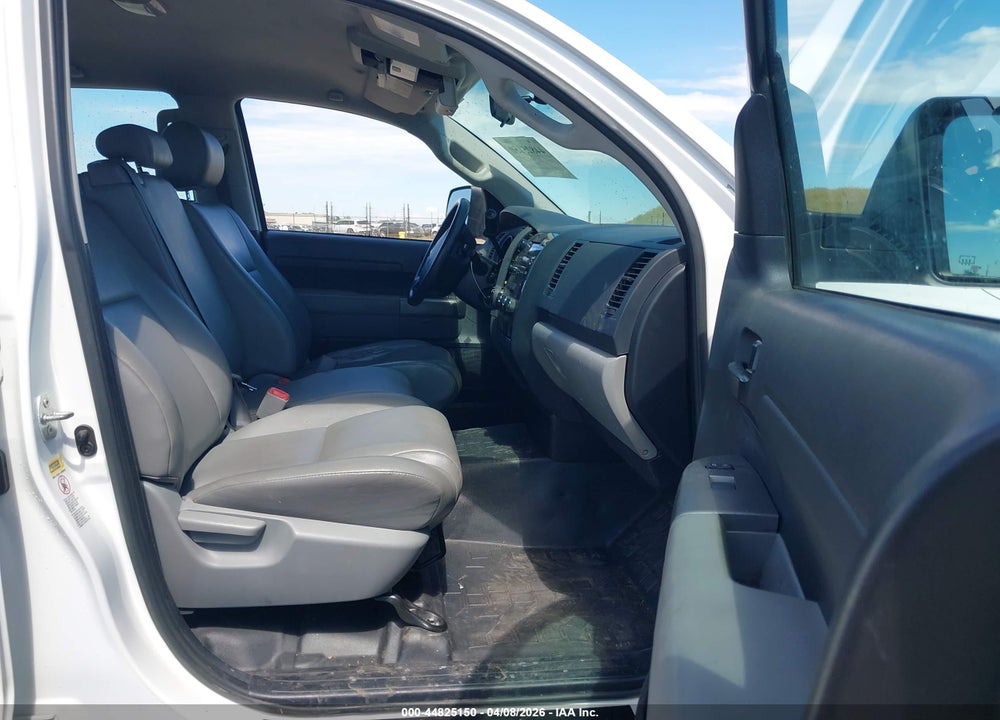 2013 TOYOTA TUNDRA GRADE 5.7L V8 VIN: 5TFTY5F17DX008001