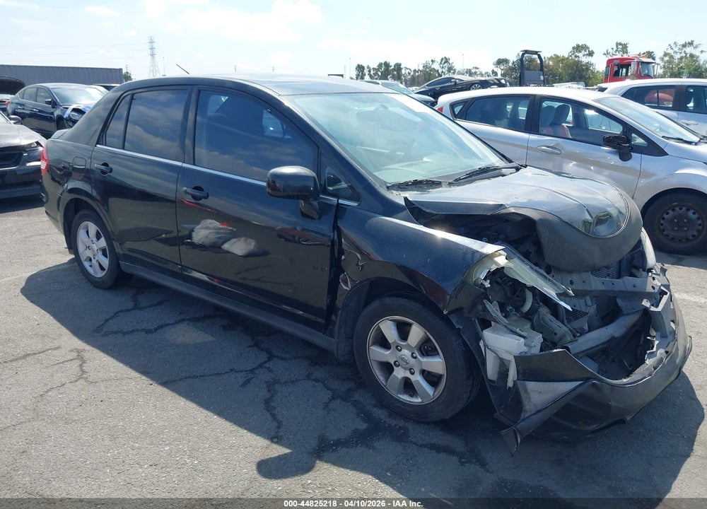2008 NISSAN VERSA 1.8SL VIN: 3N1BC11E38L460089