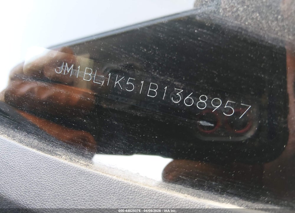 2011 MAZDA 3 S SPORT VIN: JM1BL1K51B1368957