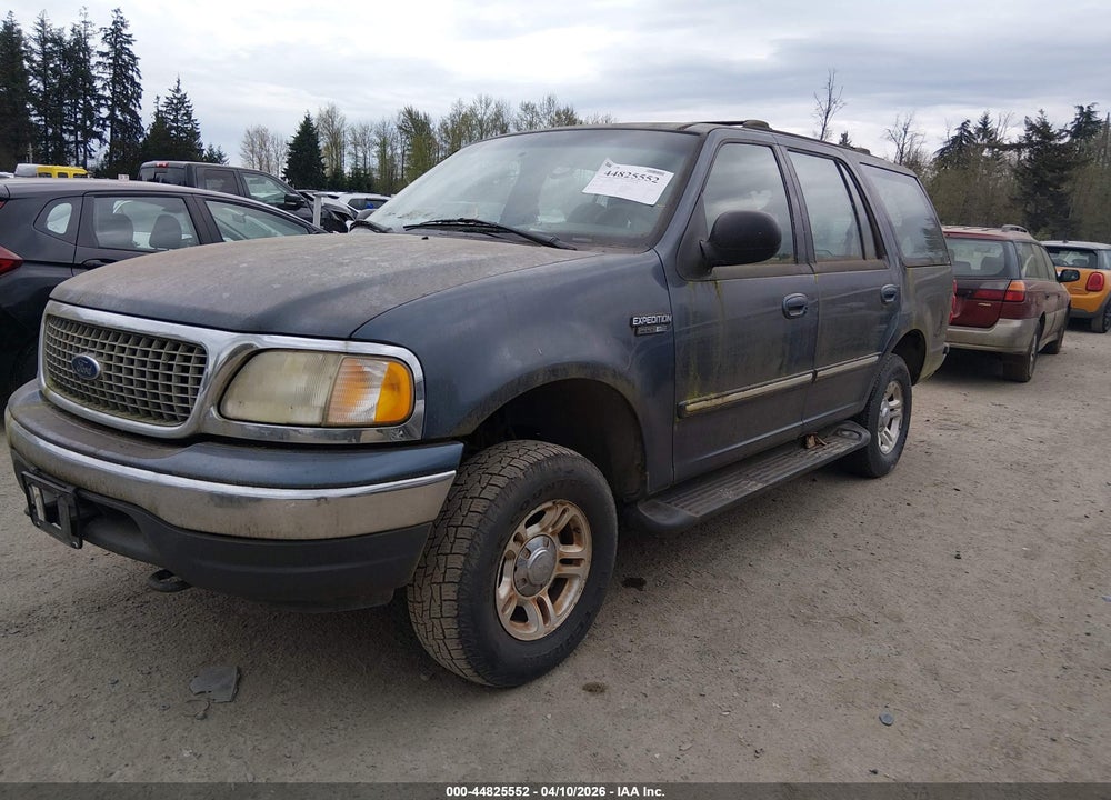 2000 FORD EXPEDITION XLT VIN: 1FMRU1667YLB66809