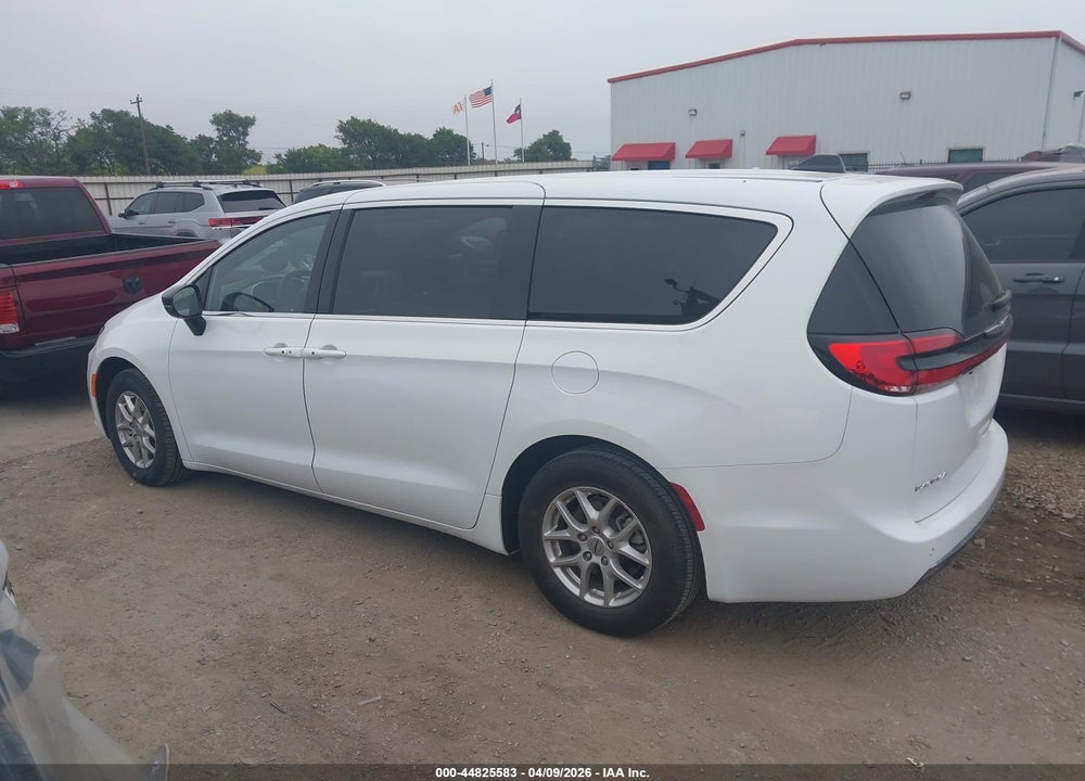 2025 CHRYSLER PACIFICA SELECT VIN: 2C4RC1BG4SR520581