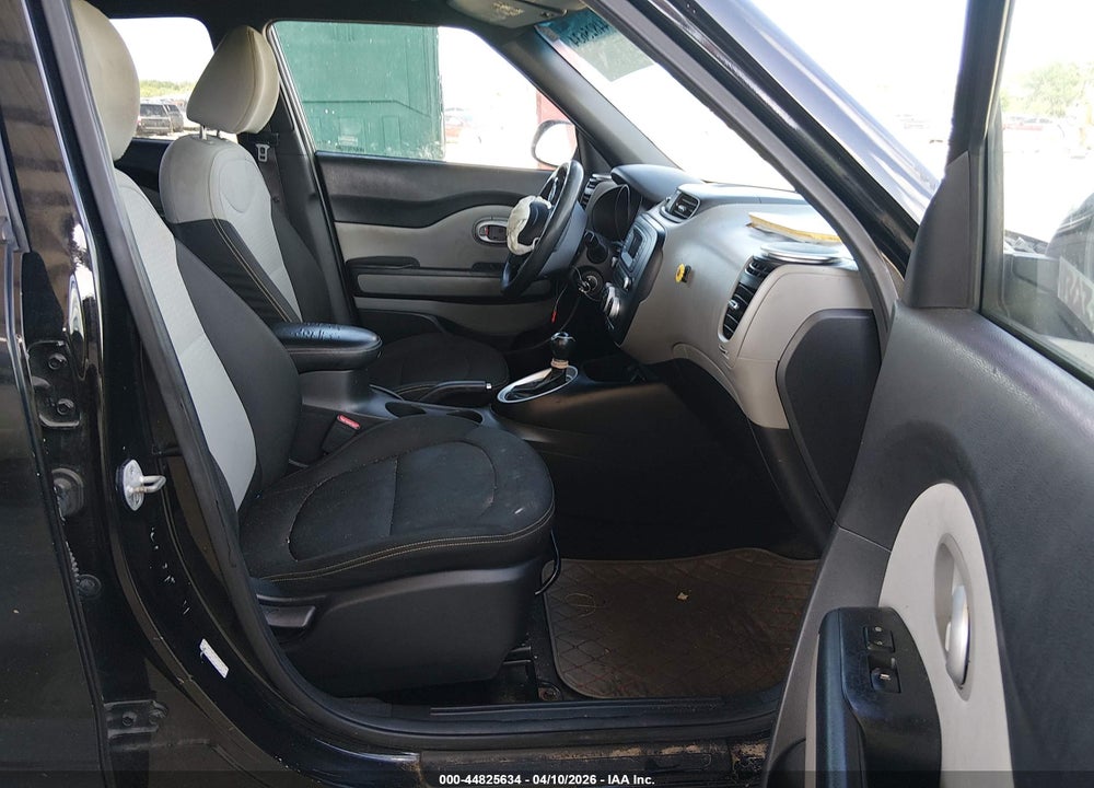 2015 KIA SOUL + VIN: KNDJP3A55F7190227