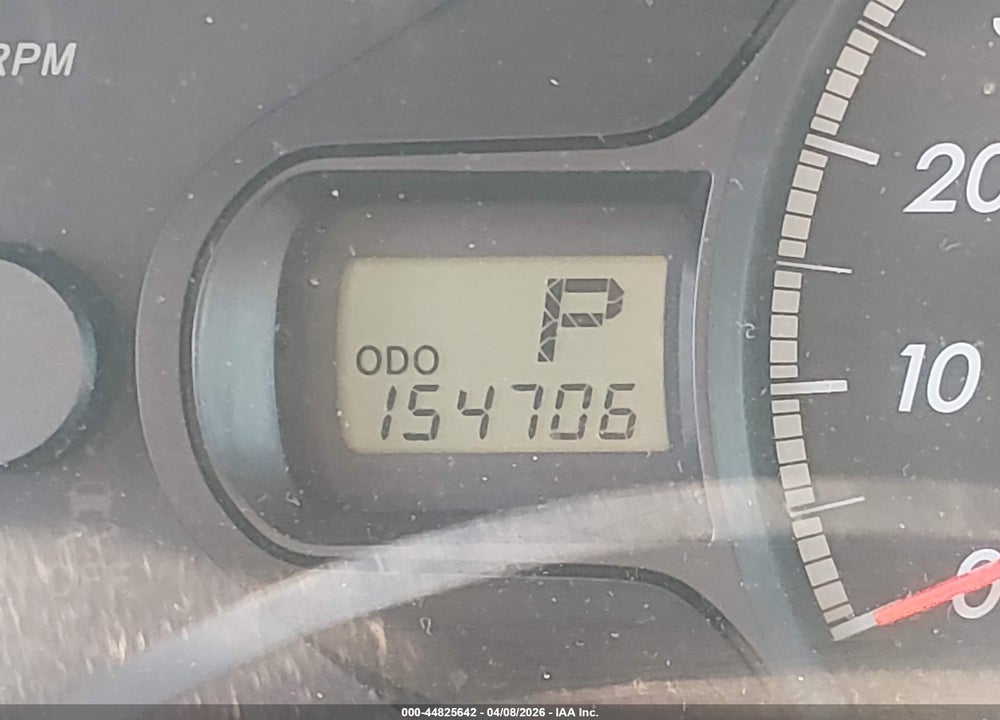 2011 TOYOTA SIENNA LE V6 VIN: 5TDKK3DC9BS110005