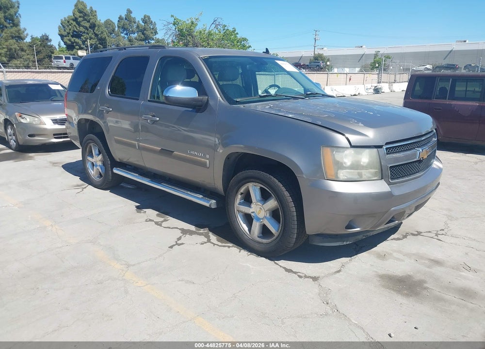 2007 CHEVROLET TAHOE LT VIN: 1GNEK13027R118839