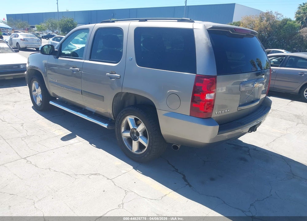 2007 CHEVROLET TAHOE LT VIN: 1GNEK13027R118839