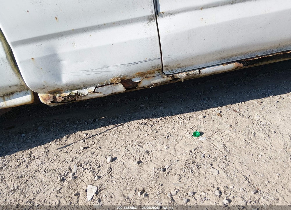 1997 TOYOTA TACOMA VIN: 4TAVL52N4VZ321668