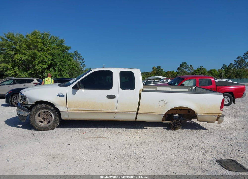 1998 FORD F-150 STANDARD/XL/XLT VIN: 1FTZX1720WNB24071