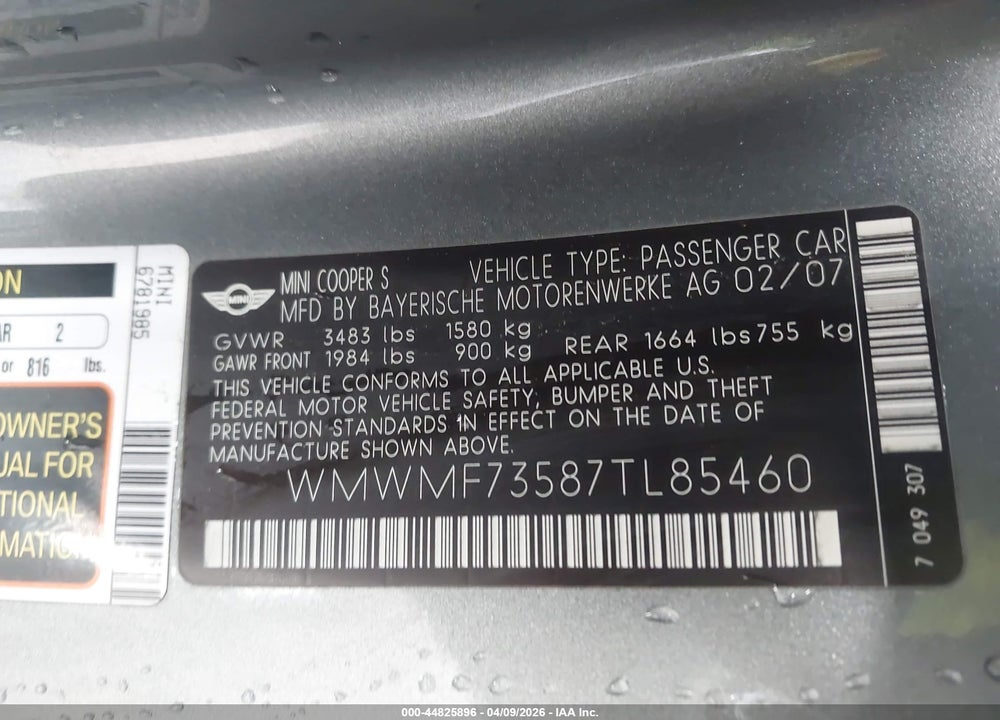 2007 MINI COOPER S VIN: WMWMF73587TL85460