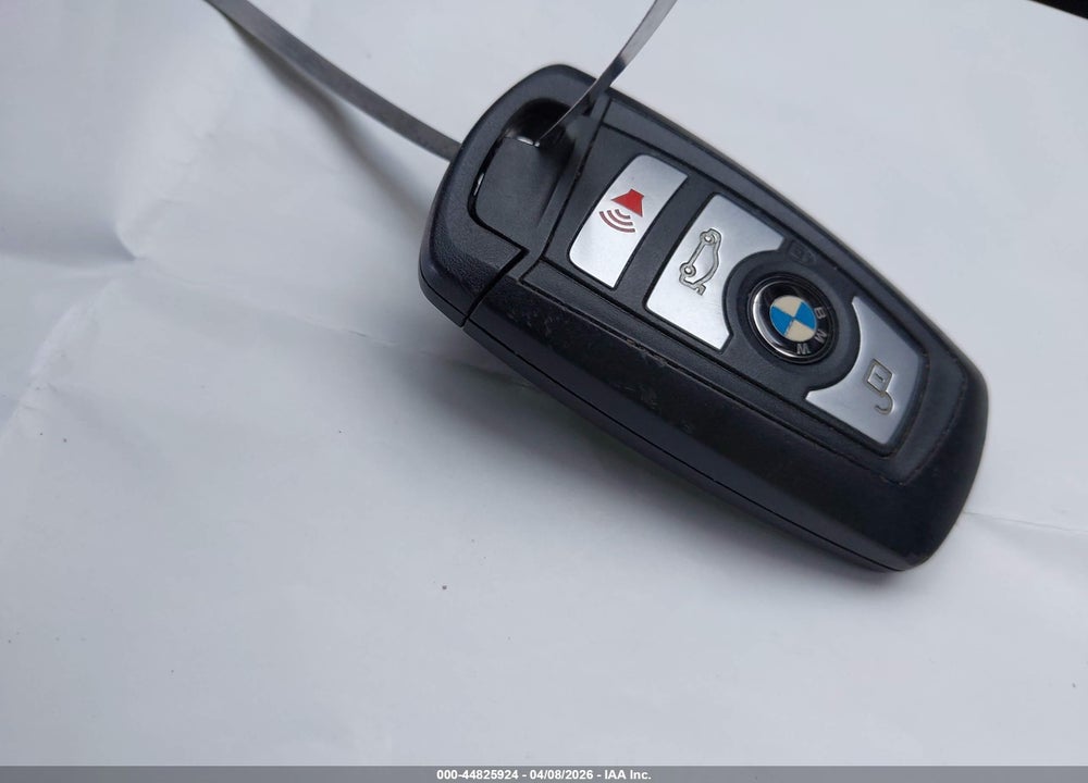2013 BMW 528I VIN: WBAXG5C53DDY32281