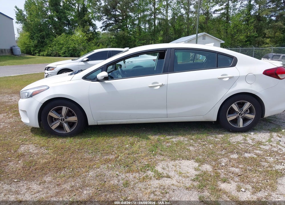 2018 KIA FORTE S VIN: 3KPFL4A7XJE189284