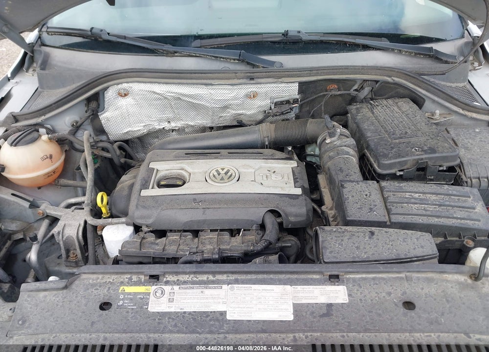 2015 VOLKSWAGEN TIGUAN S VIN: WVGAV7AX0FW547202