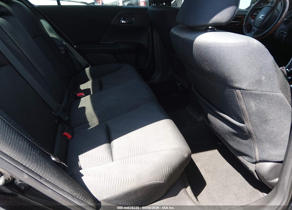 2014 HONDA ACCORD LX VIN: 1HGCR2F31EA269448