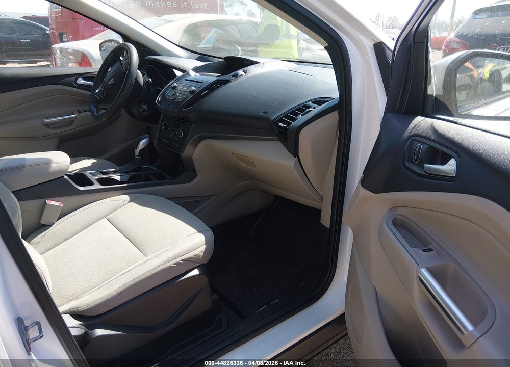 2018 FORD ESCAPE SE VIN: 1FMCU9GD4JUA61811