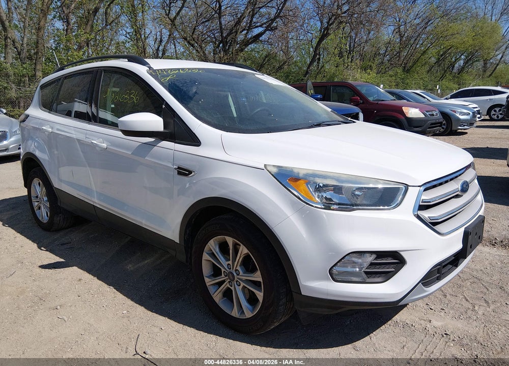 2018 FORD ESCAPE SE VIN: 1FMCU9GD4JUA61811
